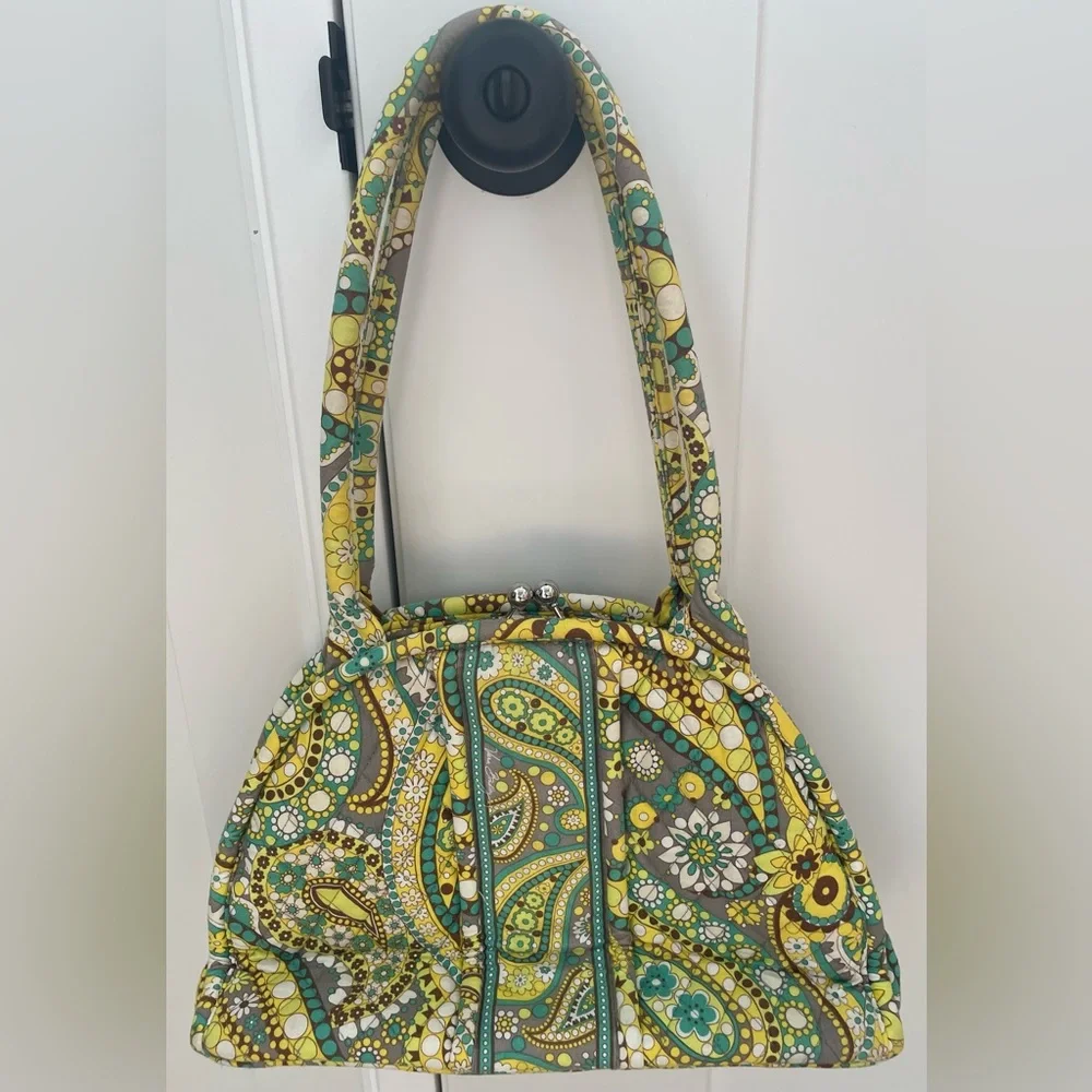Vera Bradley Eloise Lemon Parfait Kiss Lock Shoulder Hand Bag Yellow Paisley